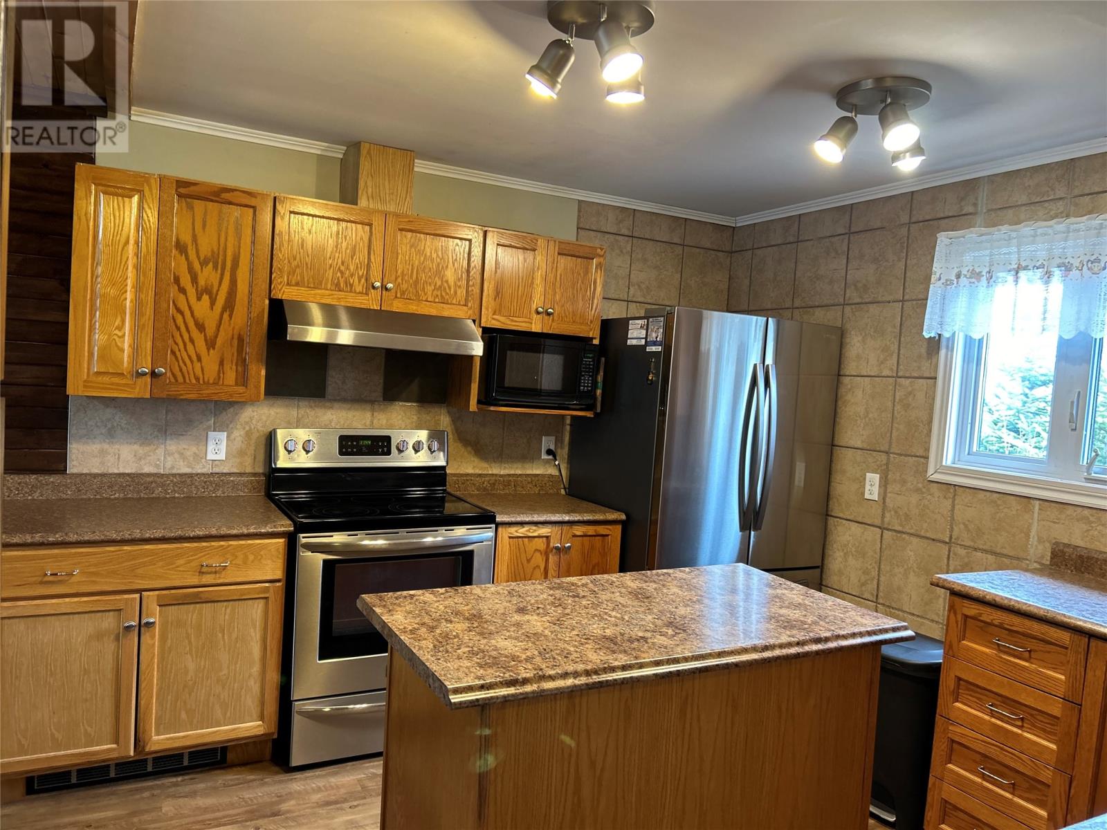 76b Memorial Drive, Lumsden, Newfoundland & Labrador  A0G 3E0 - Photo 9 - 1269734