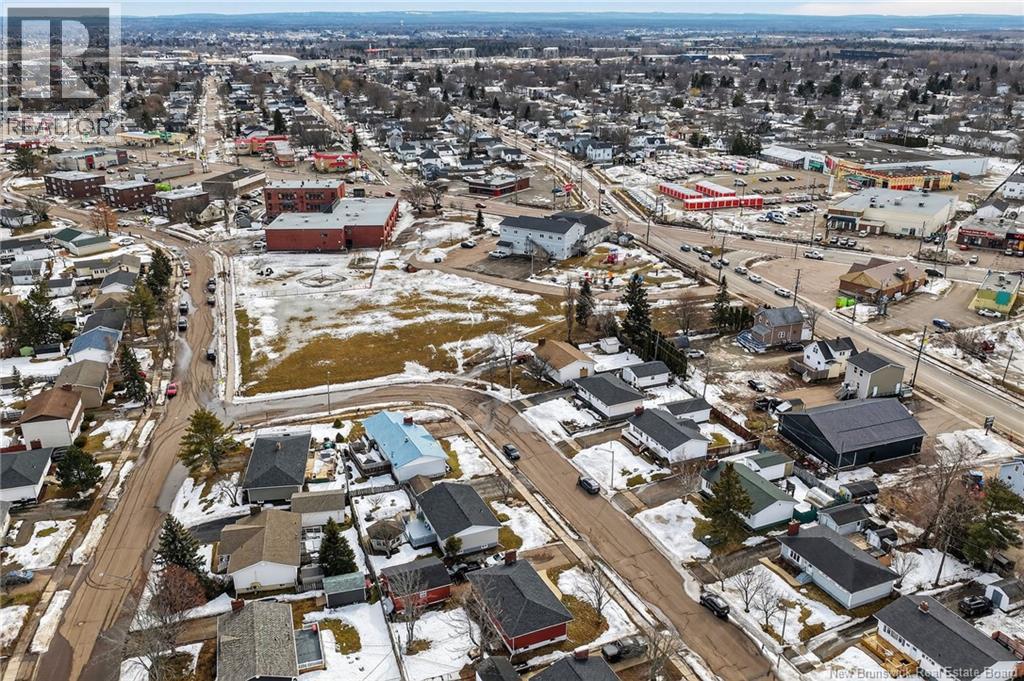 27 Miller Drive, Moncton, New Brunswick  E1C 7T3 - Photo 3 - NB134793