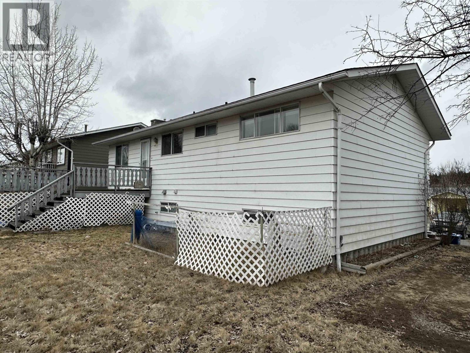 391 N Birch Avenue, 100 Mile House, British Columbia  V0K 2E0 - Photo 27 - R3096427