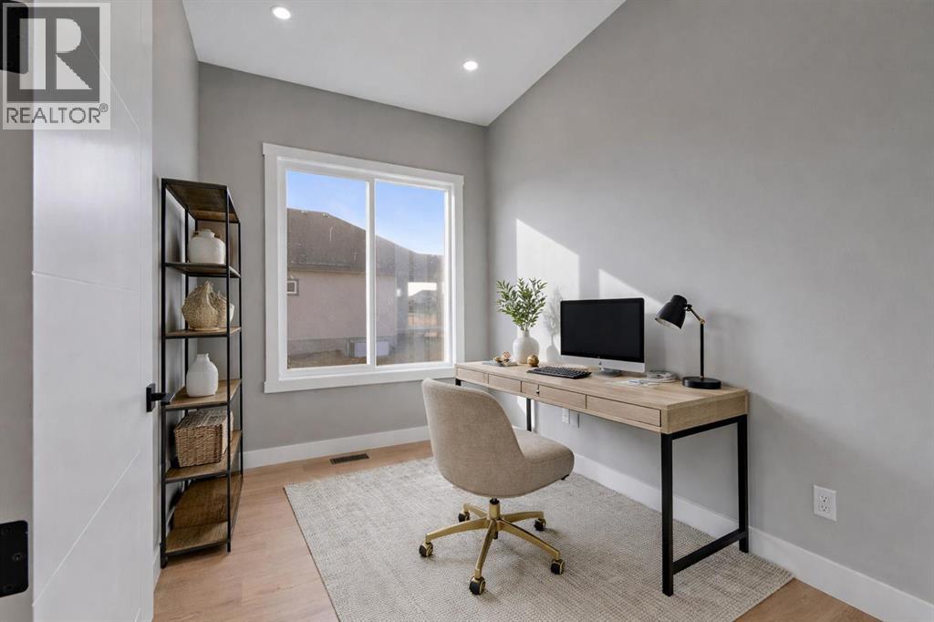 282 Muirfield Crescent, Lyalta, Alberta  T0J 1Y1 - Photo 4 - A2286519