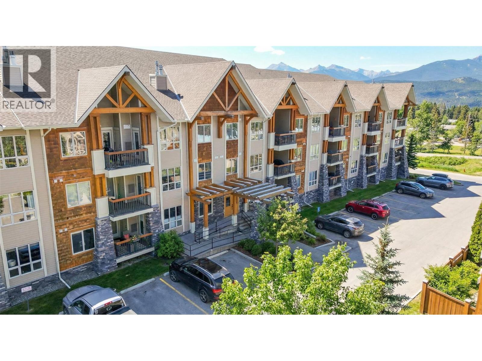 7495 Columbia Avenue Unit# 2112, Radium Hot Springs, British Columbia  V0A 1M0 - Photo 9 - 10378638