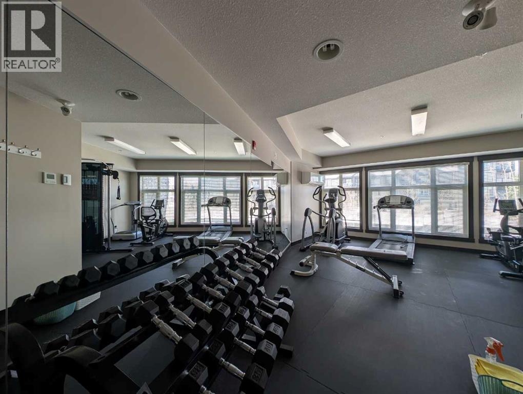 203, 35 Aspenmont Heights Sw, Calgary, Alberta  T3H 0E5 - Photo 21 - A2291530