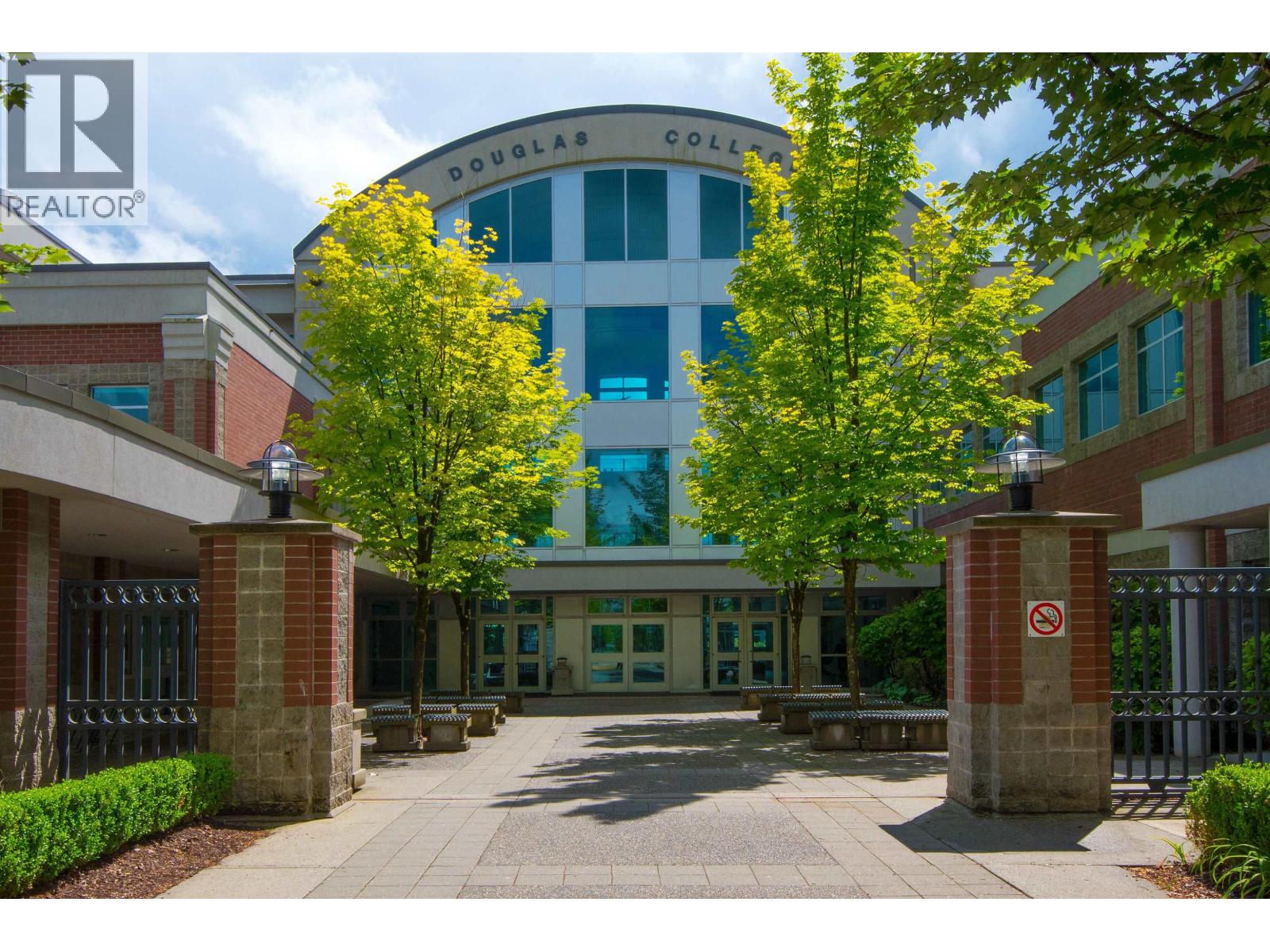 1205 3007 Glen Drive, Coquitlam, British Columbia  V3B 0L8 - Photo 30 - R3097596