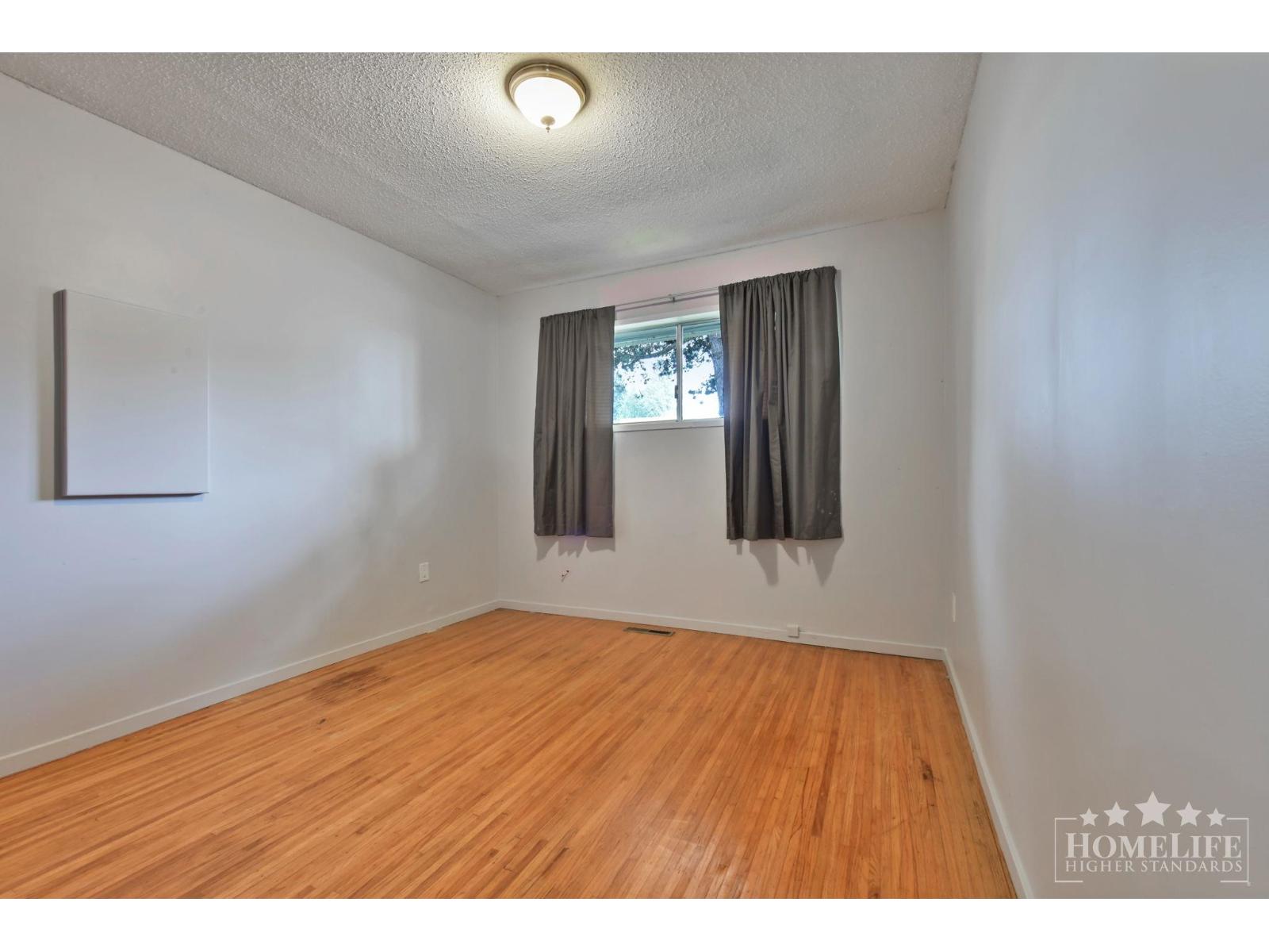 House 1746 156 Street, Surrey, British Columbia  V4A 4T1 - Photo 11 - R3099045