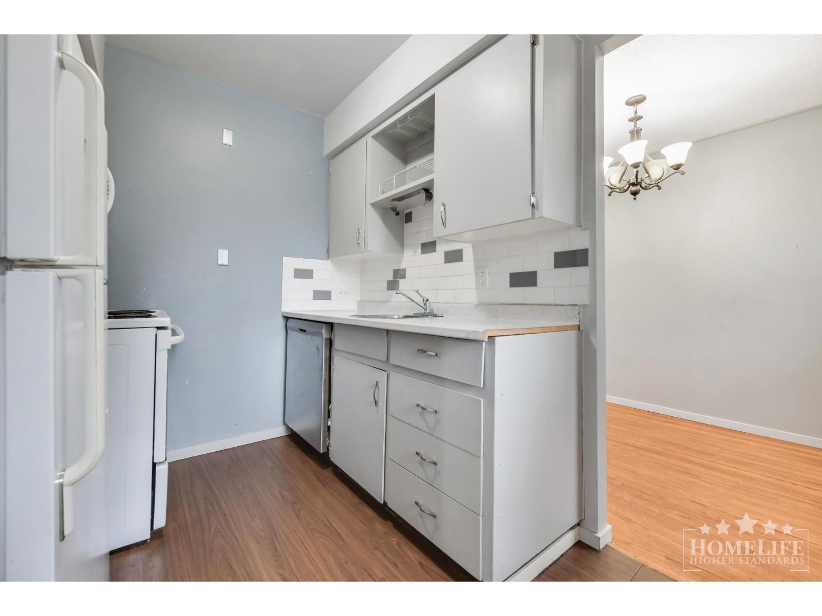 House 1746 156 Street, Surrey, British Columbia  V4A 4T1 - Photo 6 - R3099045