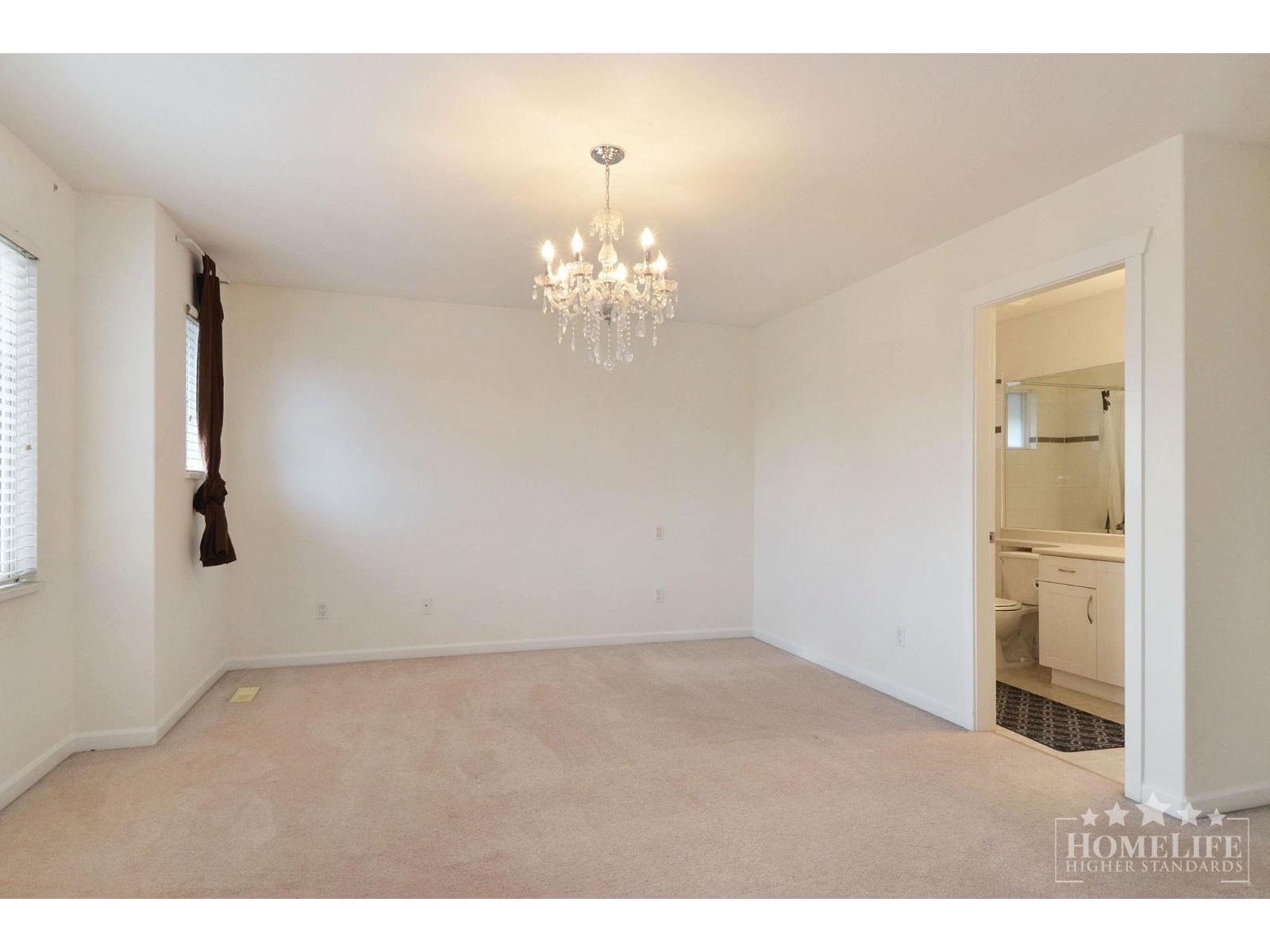 House 19849 69b Avenue, Langley, British Columbia  V2Y 3A8 - Photo 16 - R3099043