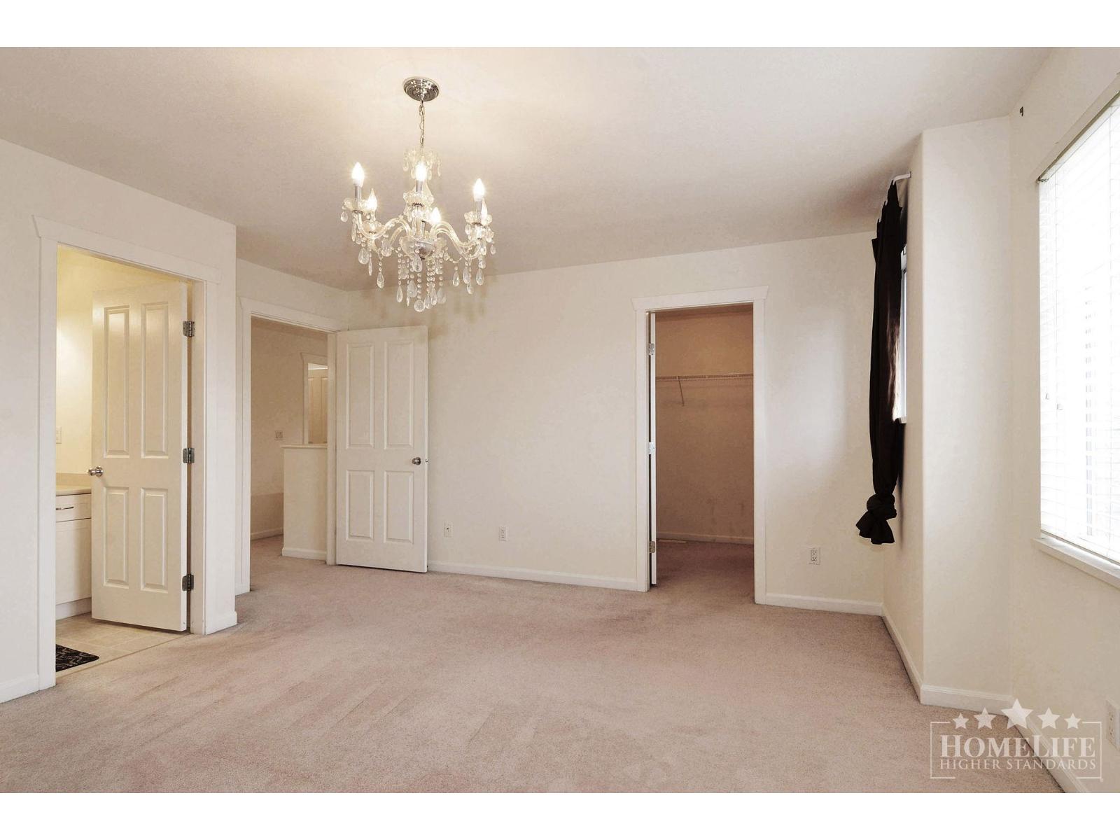 House 19849 69b Avenue, Langley, British Columbia  V2Y 3A8 - Photo 17 - R3099043