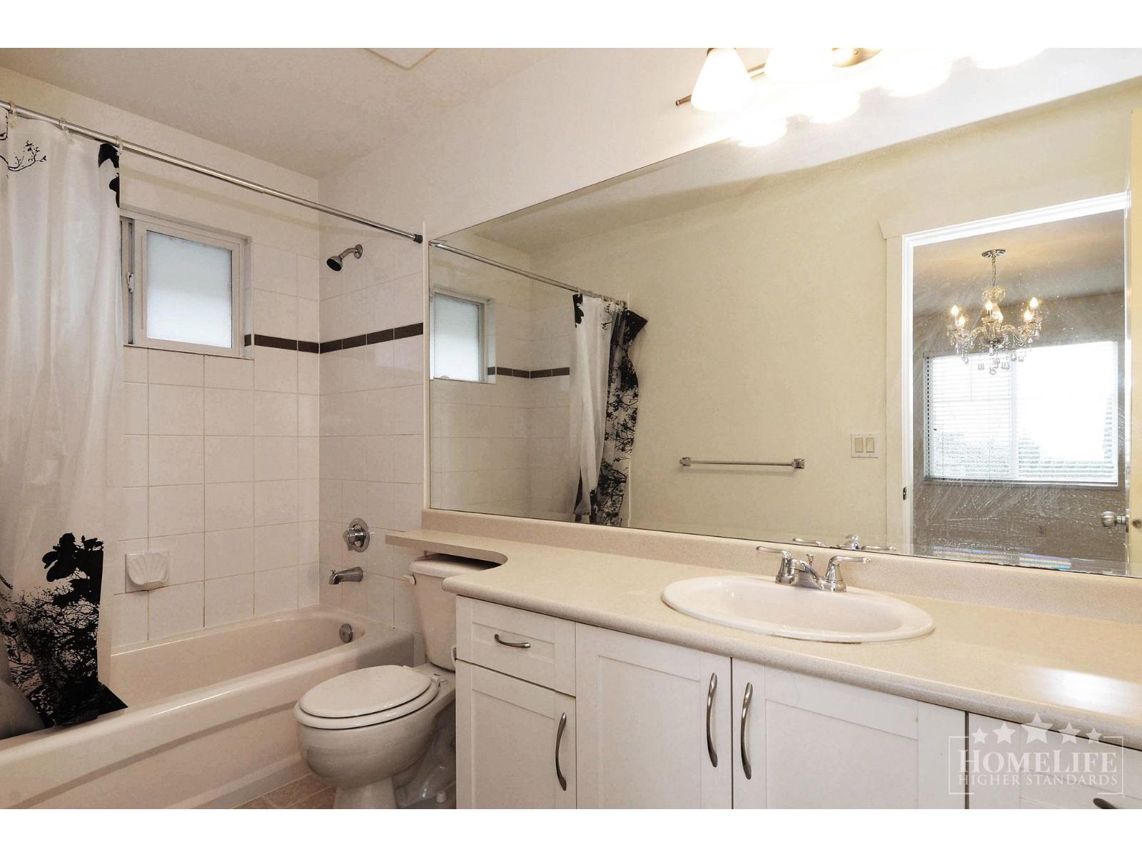 House 19849 69b Avenue, Langley, British Columbia  V2Y 3A8 - Photo 18 - R3099043