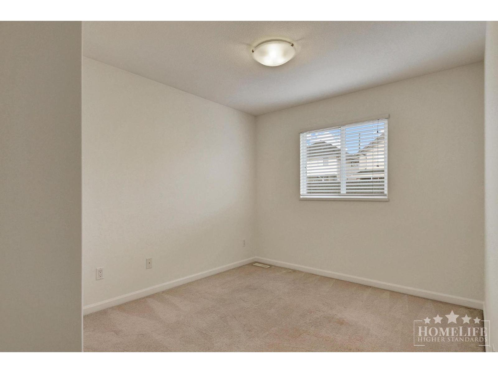 House 19849 69b Avenue, Langley, British Columbia  V2Y 3A8 - Photo 19 - R3099043