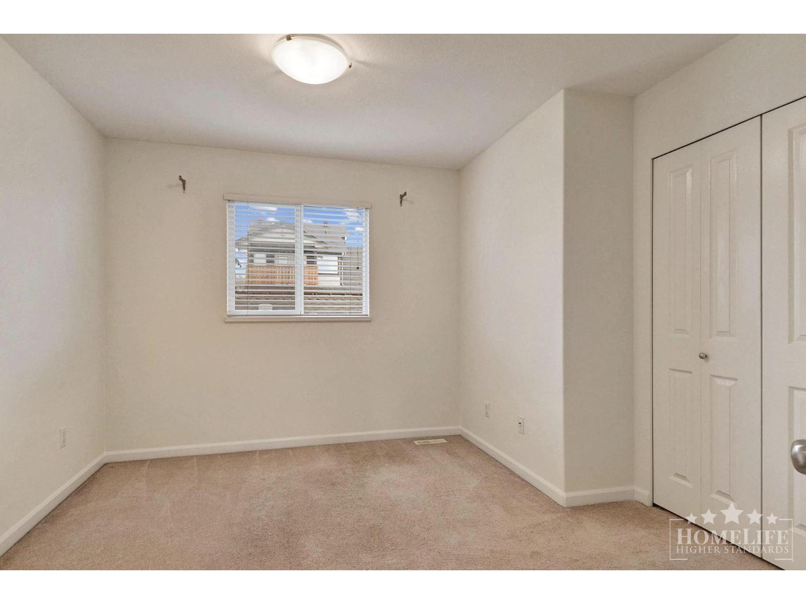 House 19849 69b Avenue, Langley, British Columbia  V2Y 3A8 - Photo 21 - R3099043