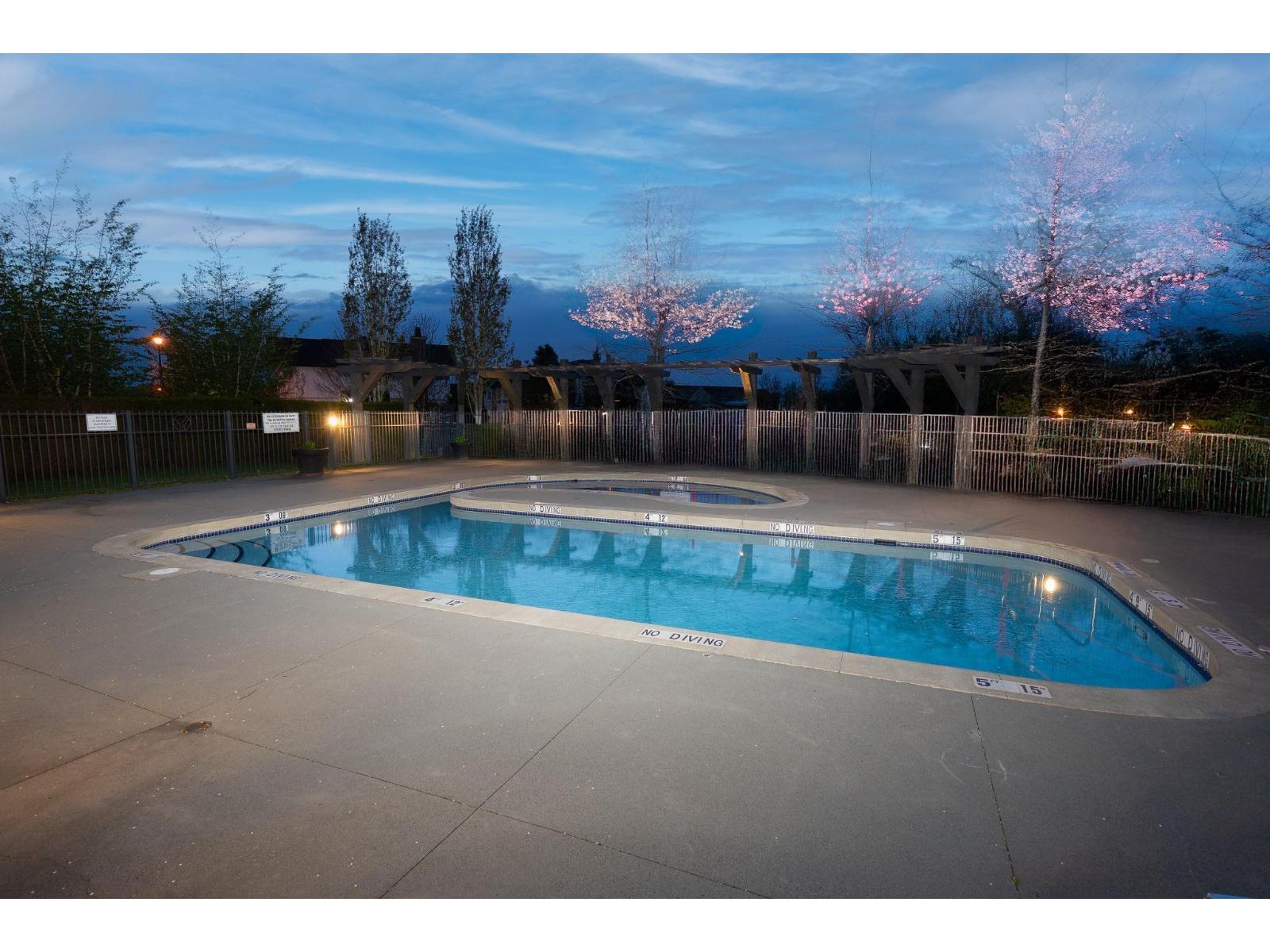 48 30930 Westridge Place, Abbotsford, British Columbia  V2T 0H6 - Photo 1 - R3099035