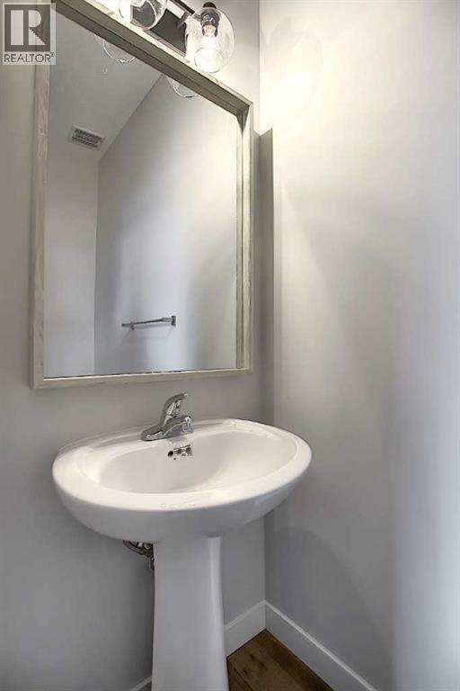 418 River Avenue, Cochrane, Alberta  T4C 3B8 - Photo 20 - A2254906