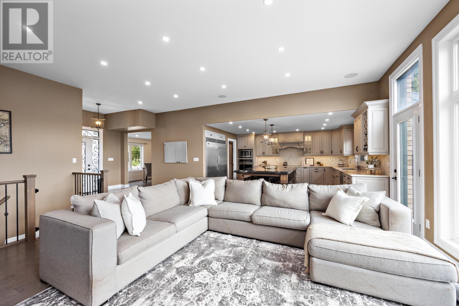 381 Sharpe Line, Cavan Monaghan (Cavan Twp), Ontario  L0A 1C0 - Photo 16 - X12873612