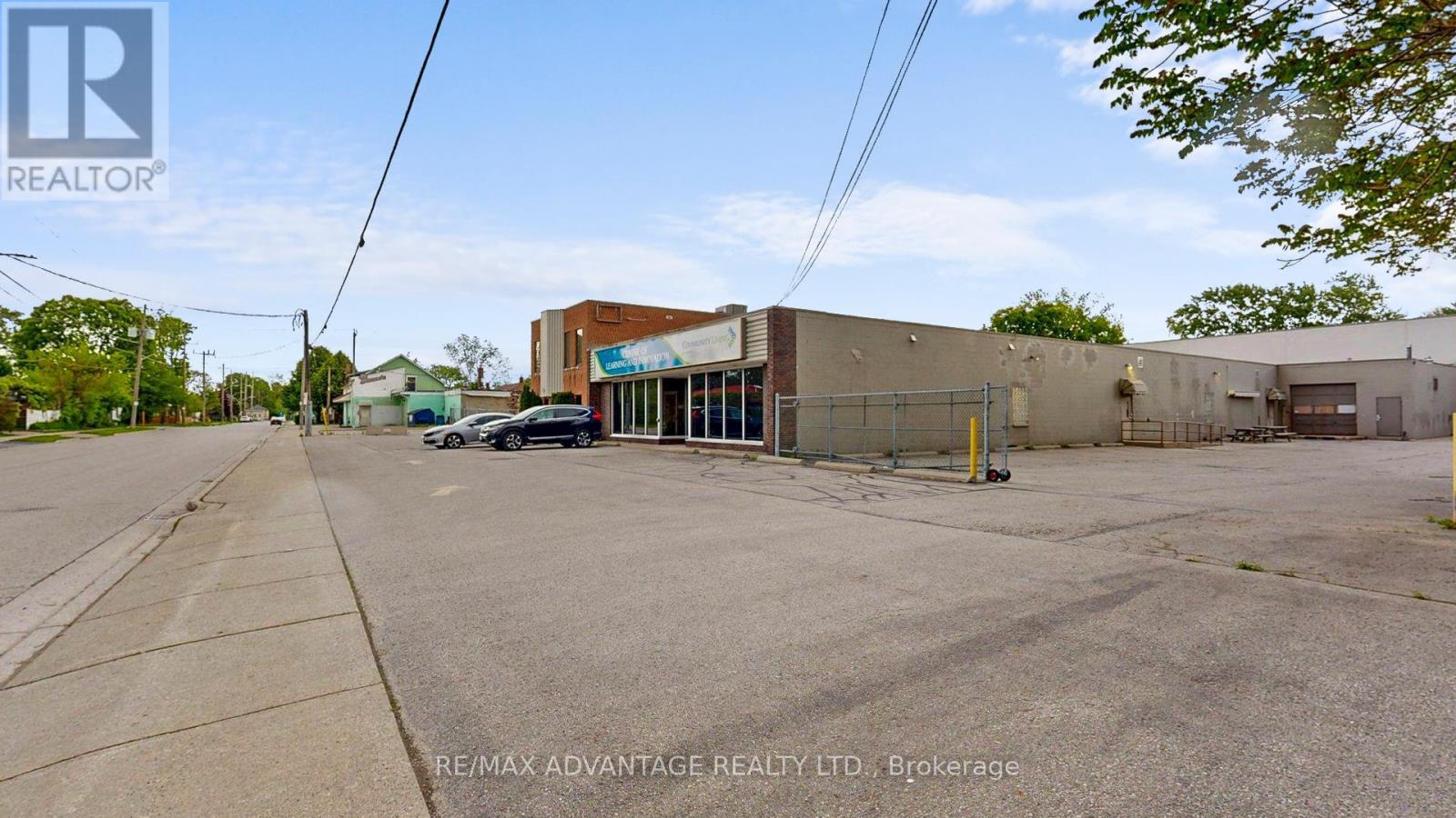 B - 527 South Street, London East, Ontario  N6B 1C4 - Photo 7 - X12873602