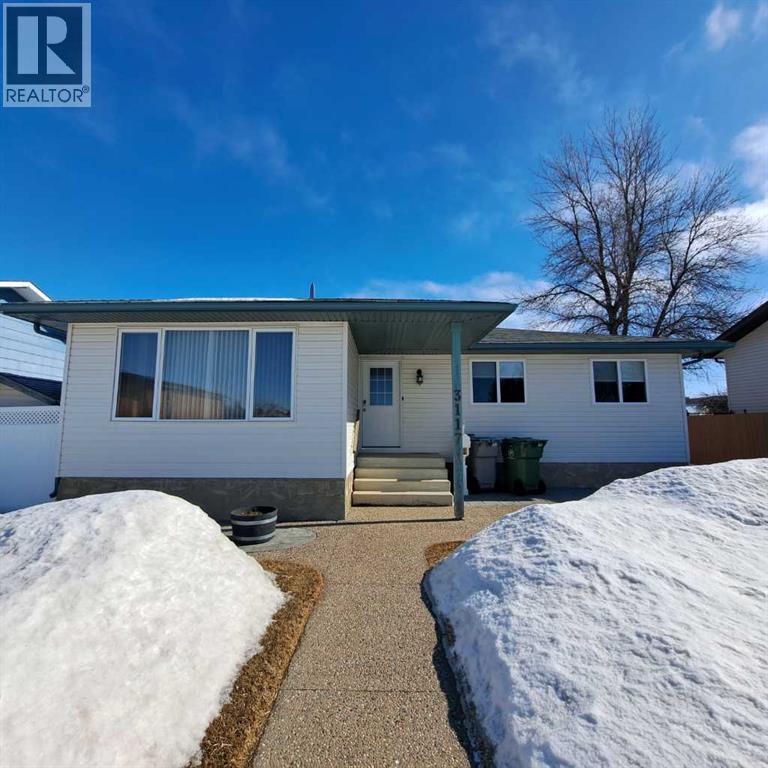 3117 51st Avenue, Lloydminster, Alberta  T9V 1H9 - Photo 1 - A2292582
