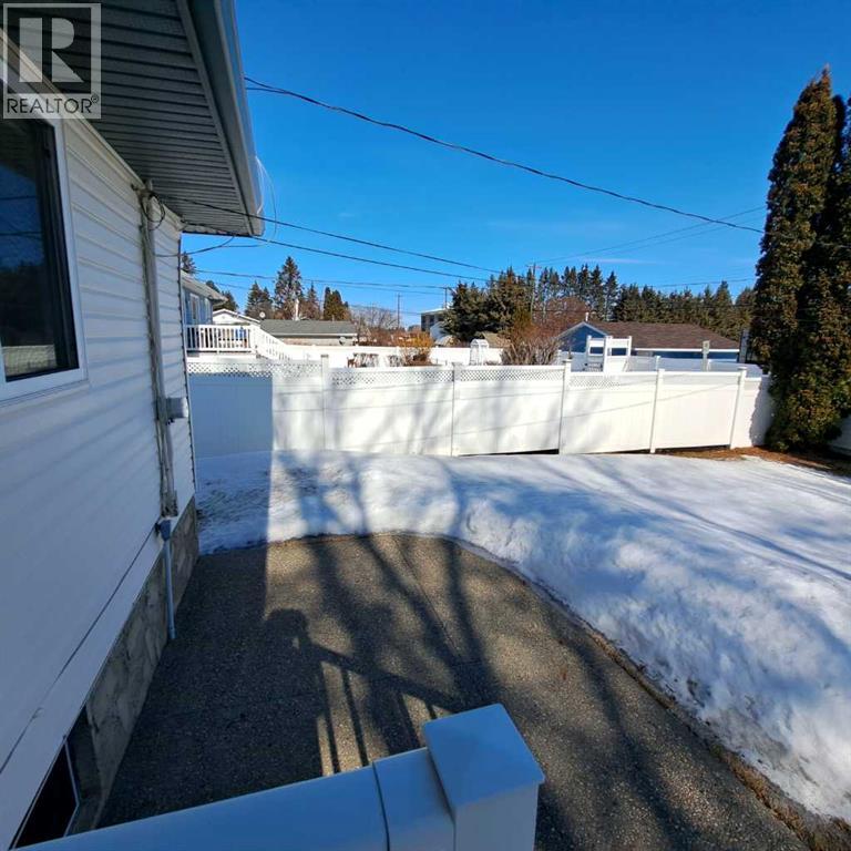 3117 51st Avenue, Lloydminster, Alberta  T9V 1H9 - Photo 15 - A2292582