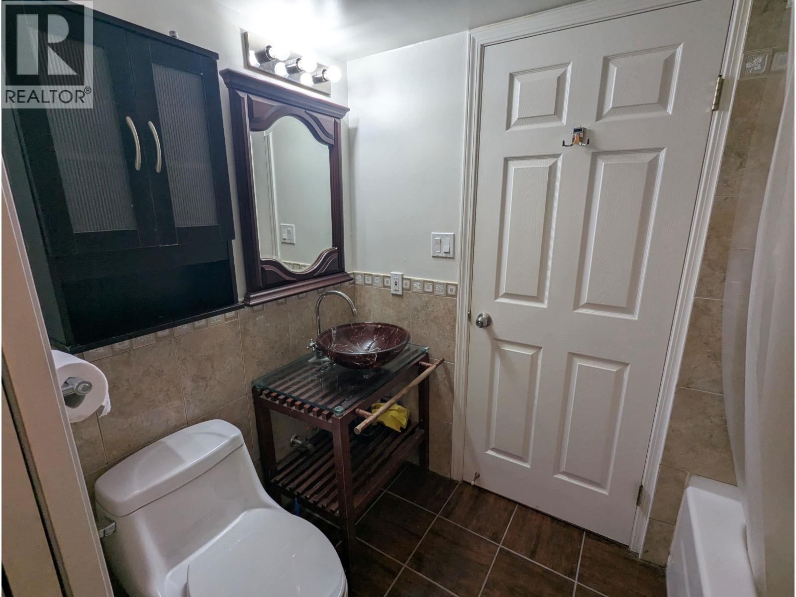 205 2485 Atkins Avenue, Port Coquitlam, British Columbia  V3C 1Z1 - Photo 8 - R3098977