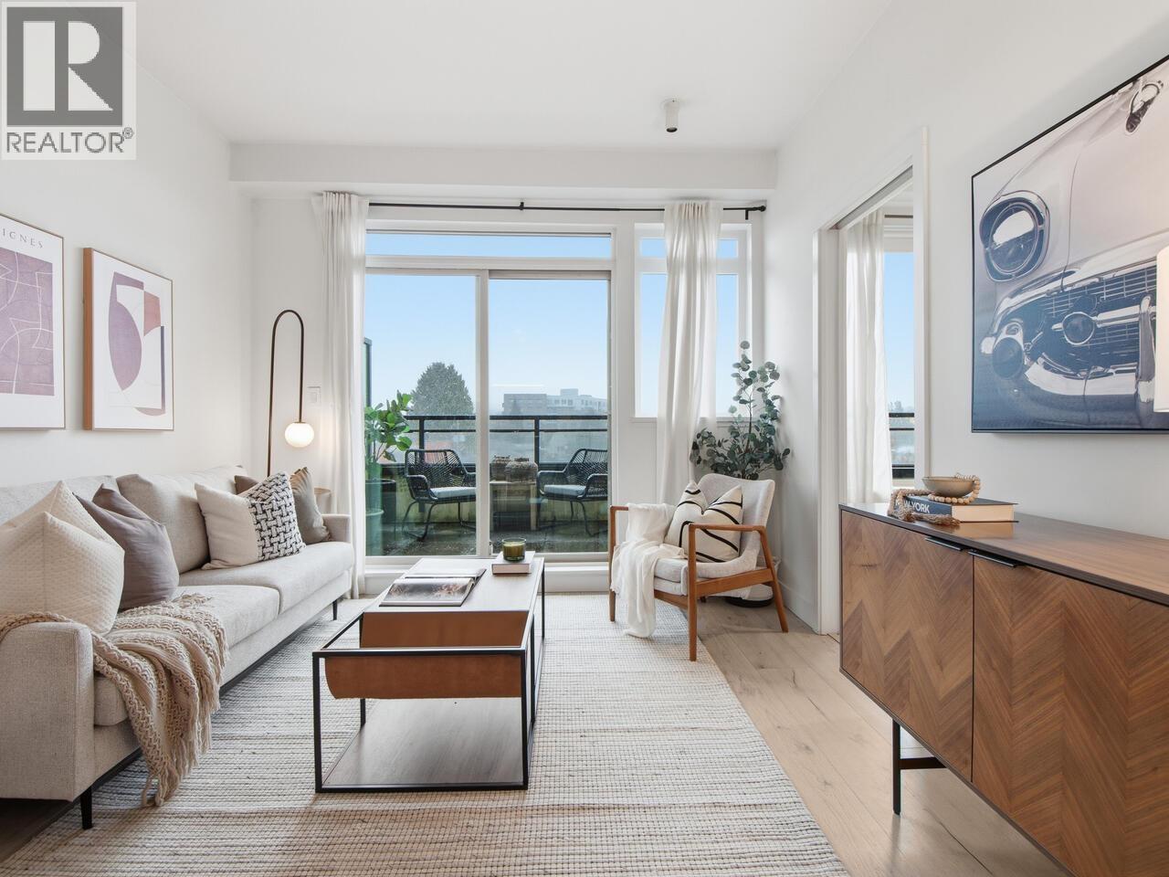 Ph6 688 E 17th Avenue, Vancouver, British Columbia  V5V 0A8 - Photo 1 - R3098986