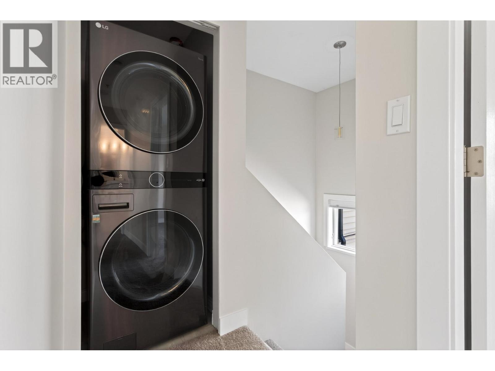 20 2488 Pitt River Road, Port Coquitlam, British Columbia  V3C 1R9 - Photo 21 - R3099025