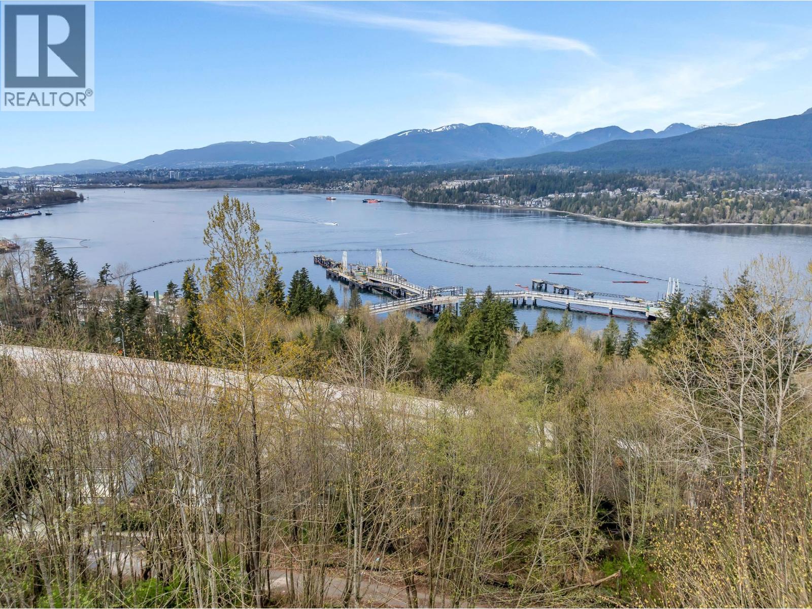 7235 Bayview Drive, Burnaby, British Columbia  V5A 4T3 - Photo 14 - R3098992