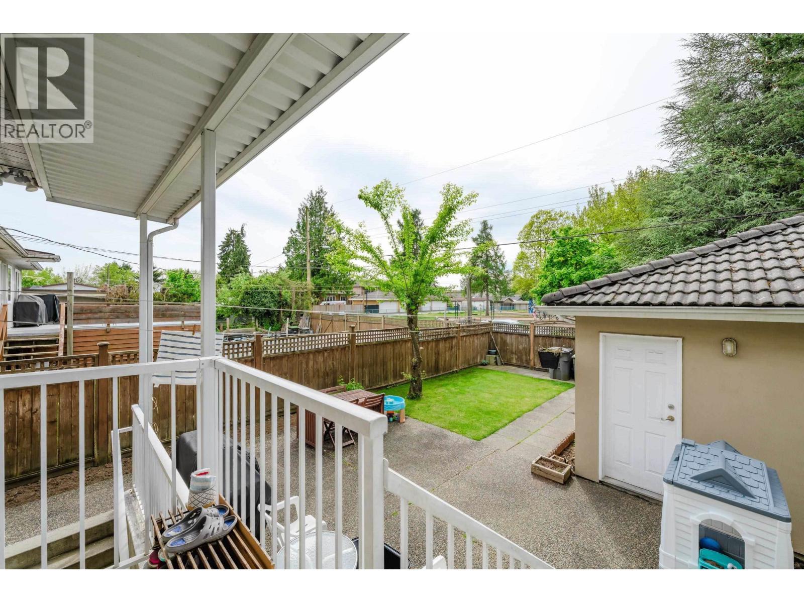 6271 Arlington Street, Vancouver, British Columbia  V5S 3N4 - Photo 5 - R3098995