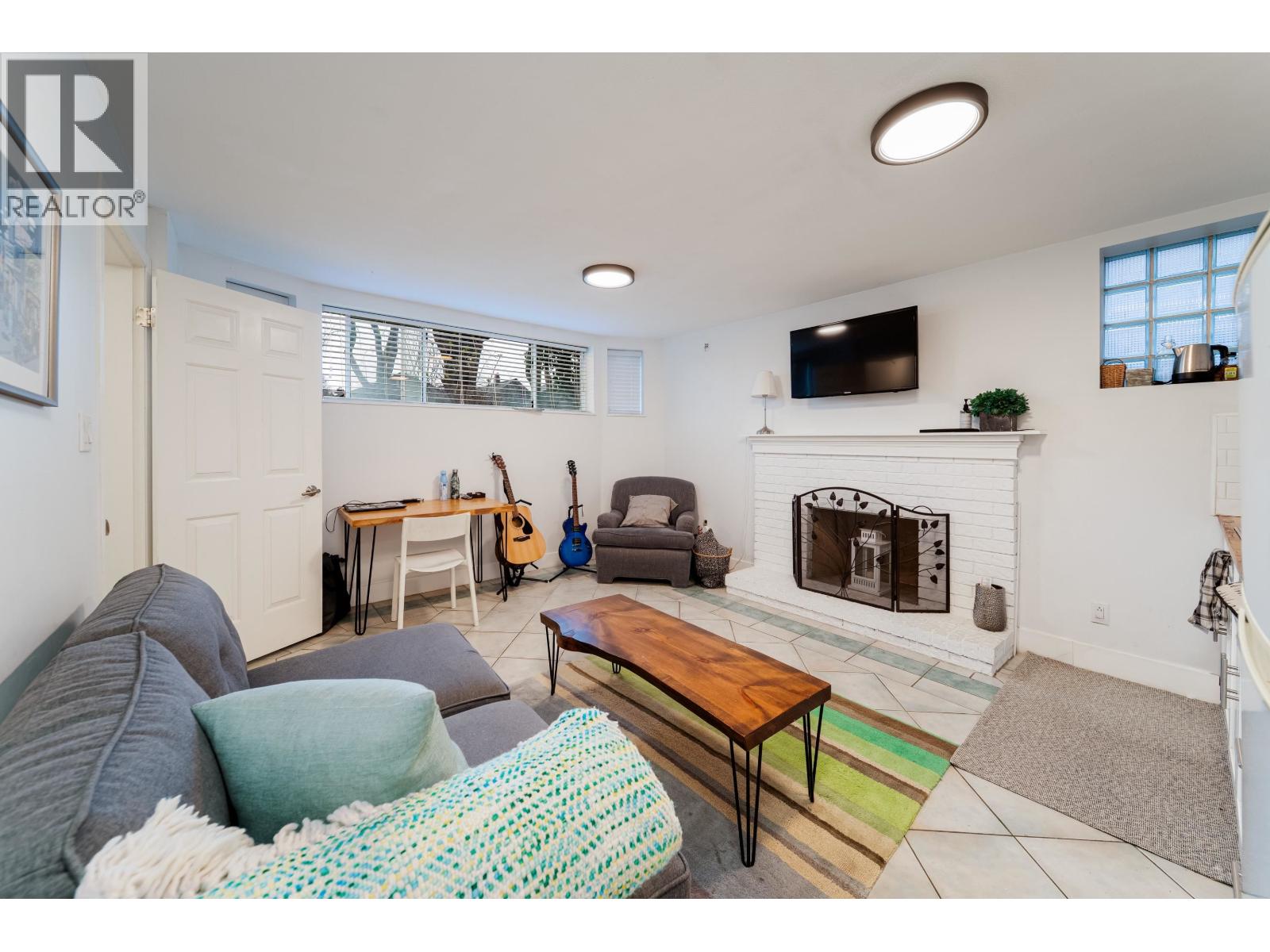 3528 W 10th Avenue, Vancouver, British Columbia  V6R 2G1 - Photo 32 - R3099011