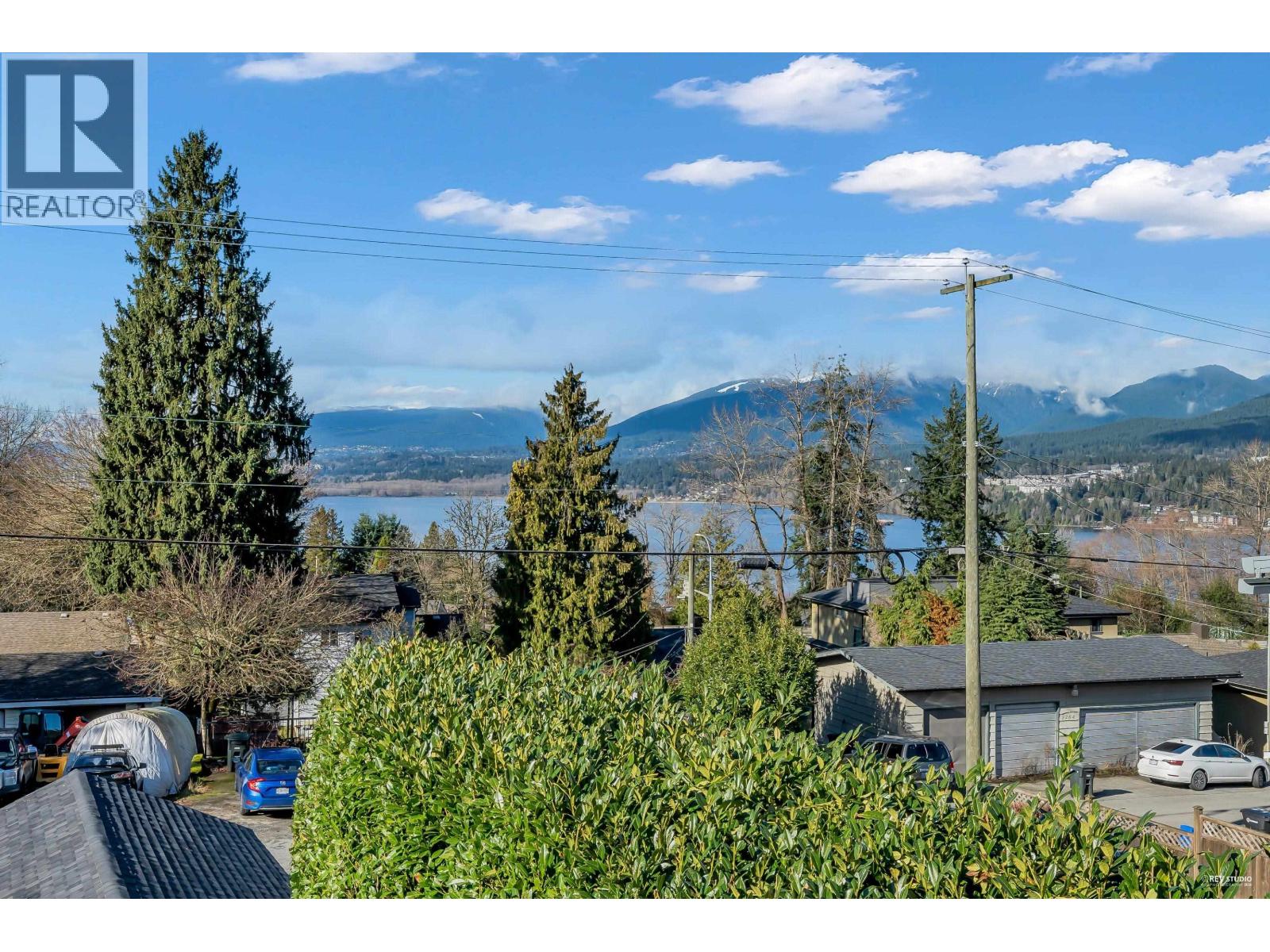 7247 Barnet Road, Burnaby, British Columbia  V5A 1E3 - Photo 23 - R3099024