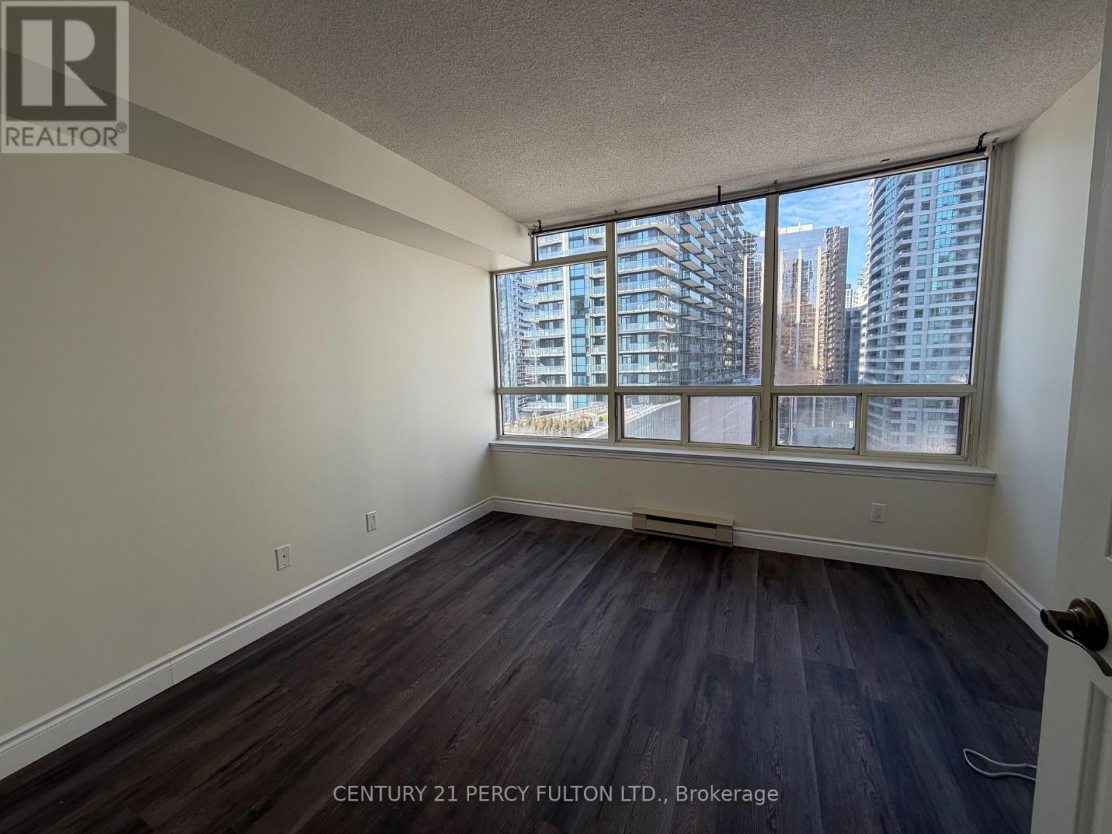 1115 - 30 Greenfield Avenue, Toronto, Ontario  M2N 6N3 - Photo 5 - C12871066