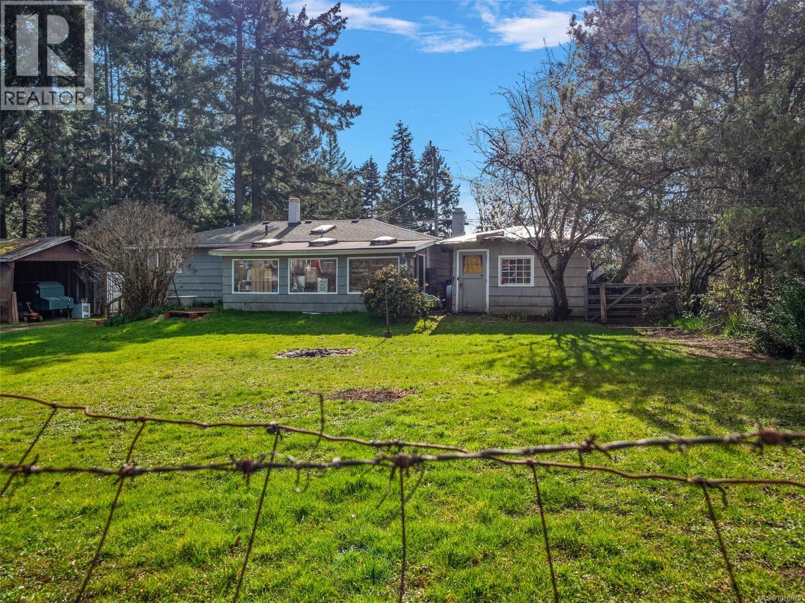 476 Quayle Rd, Saanich, British Columbia  V9E 2J7 - Photo 10 - 1026820