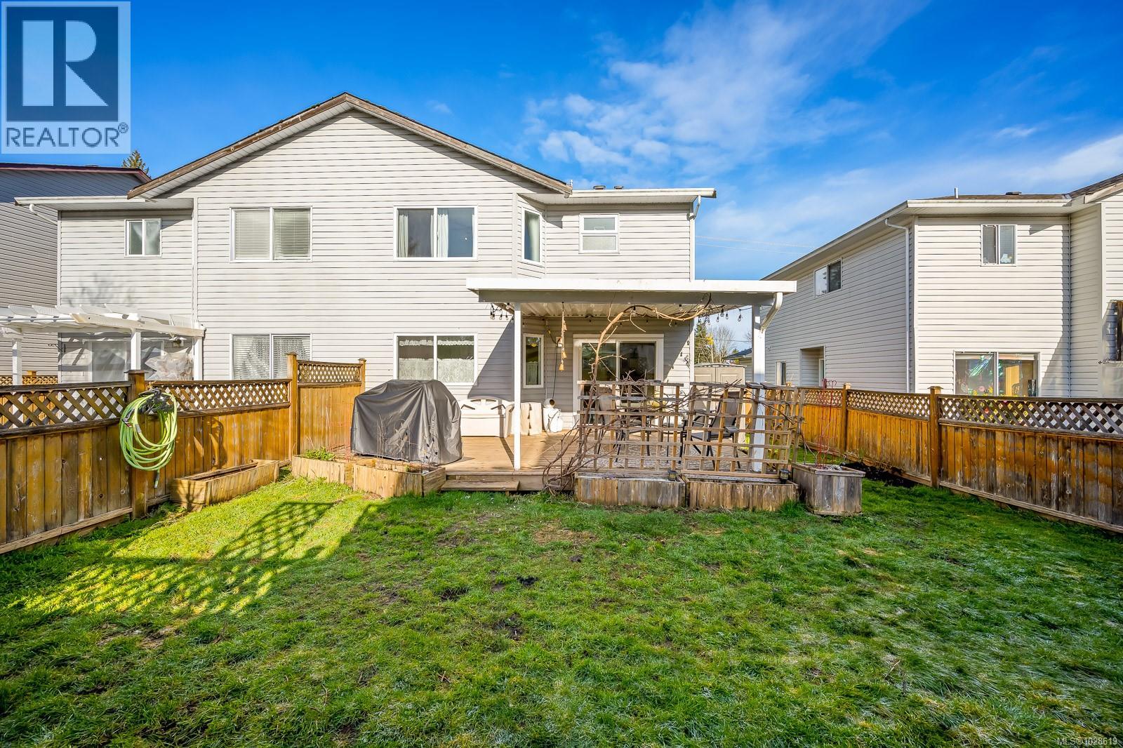 A 2284 1st St, Courtenay, British Columbia  V9N 8X8 - Photo 31 - 1028619