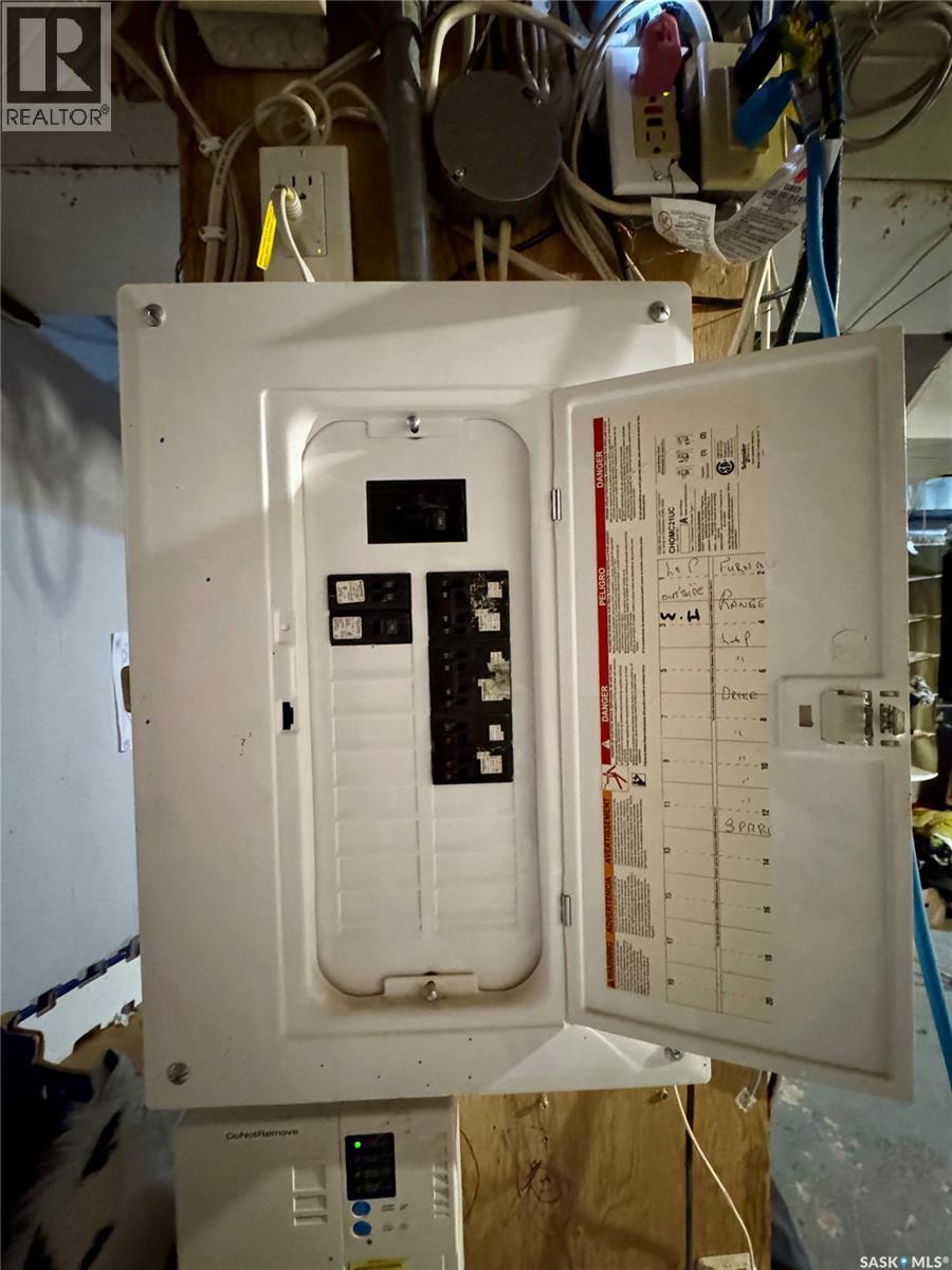 1204 Cameron Street, Regina, Saskatchewan  S4T 2T1 - Photo 6 - SK030238