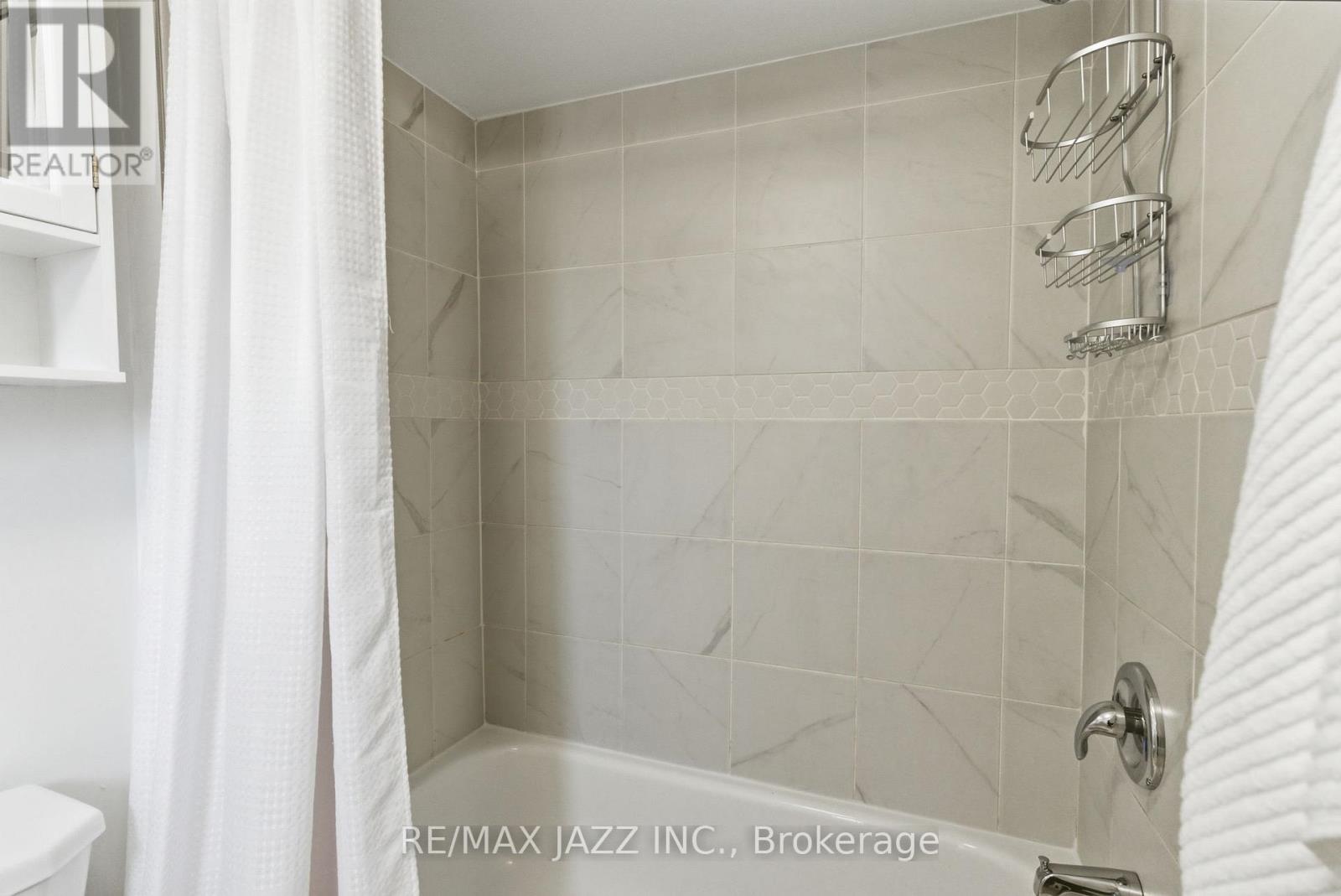 222 Sandringham Drive, Clarington, Ontario  L1E 2A2 - Photo 39 - E12867188