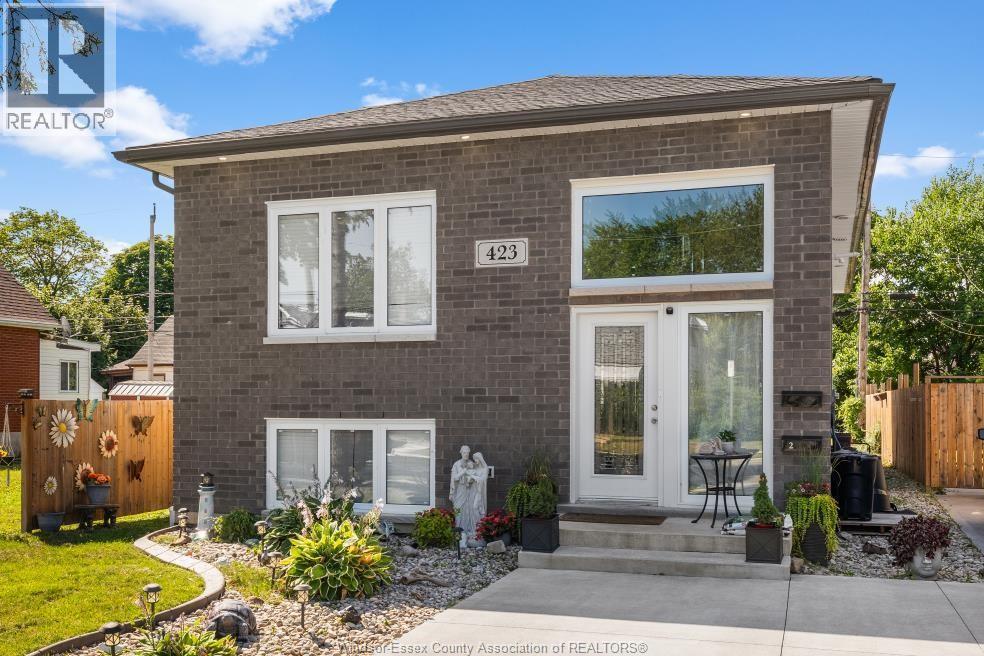 423 Logan Unit# 1, 2, Windsor, Ontario  N8X 2V3 - Photo 2 - 26005129