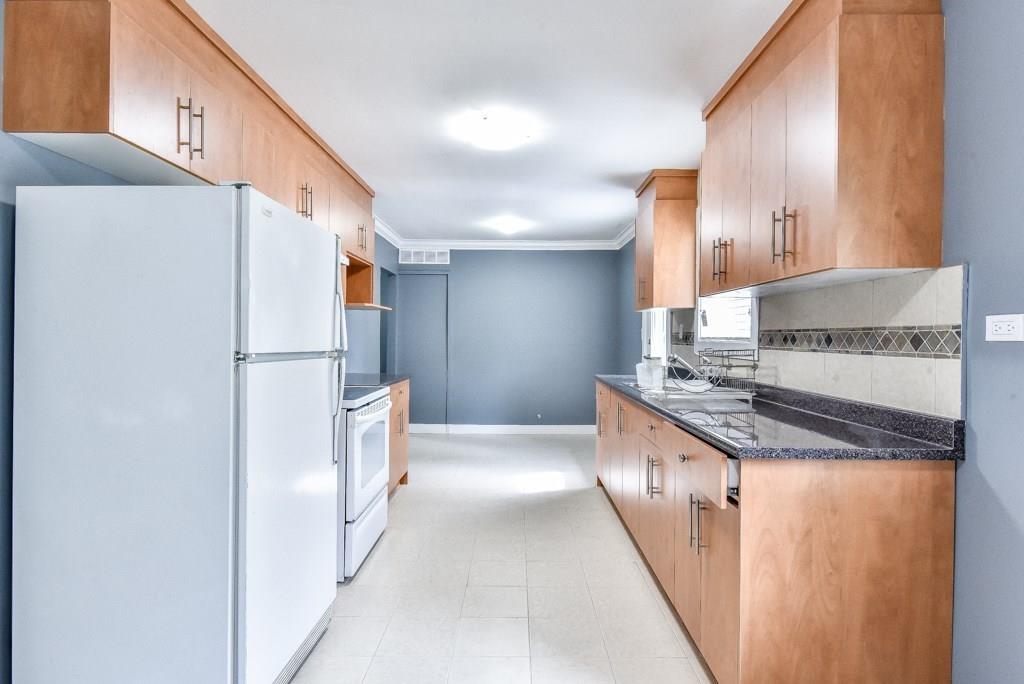 10515 138a Street, Surrey, British Columbia  V3T 4L2 - Photo 4 - R3099040