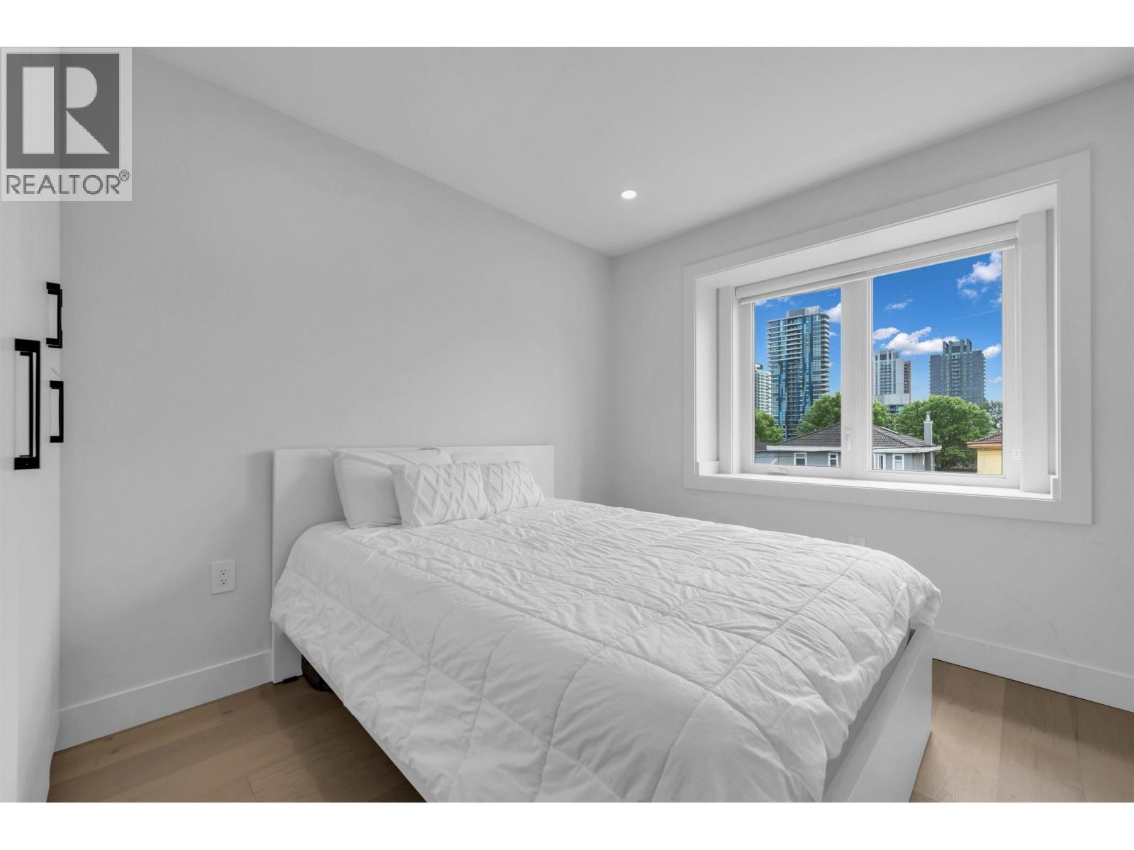 1 560 W 63rd Avenue, Vancouver, British Columbia  V6P 2G8 - Photo 14 - R3097831