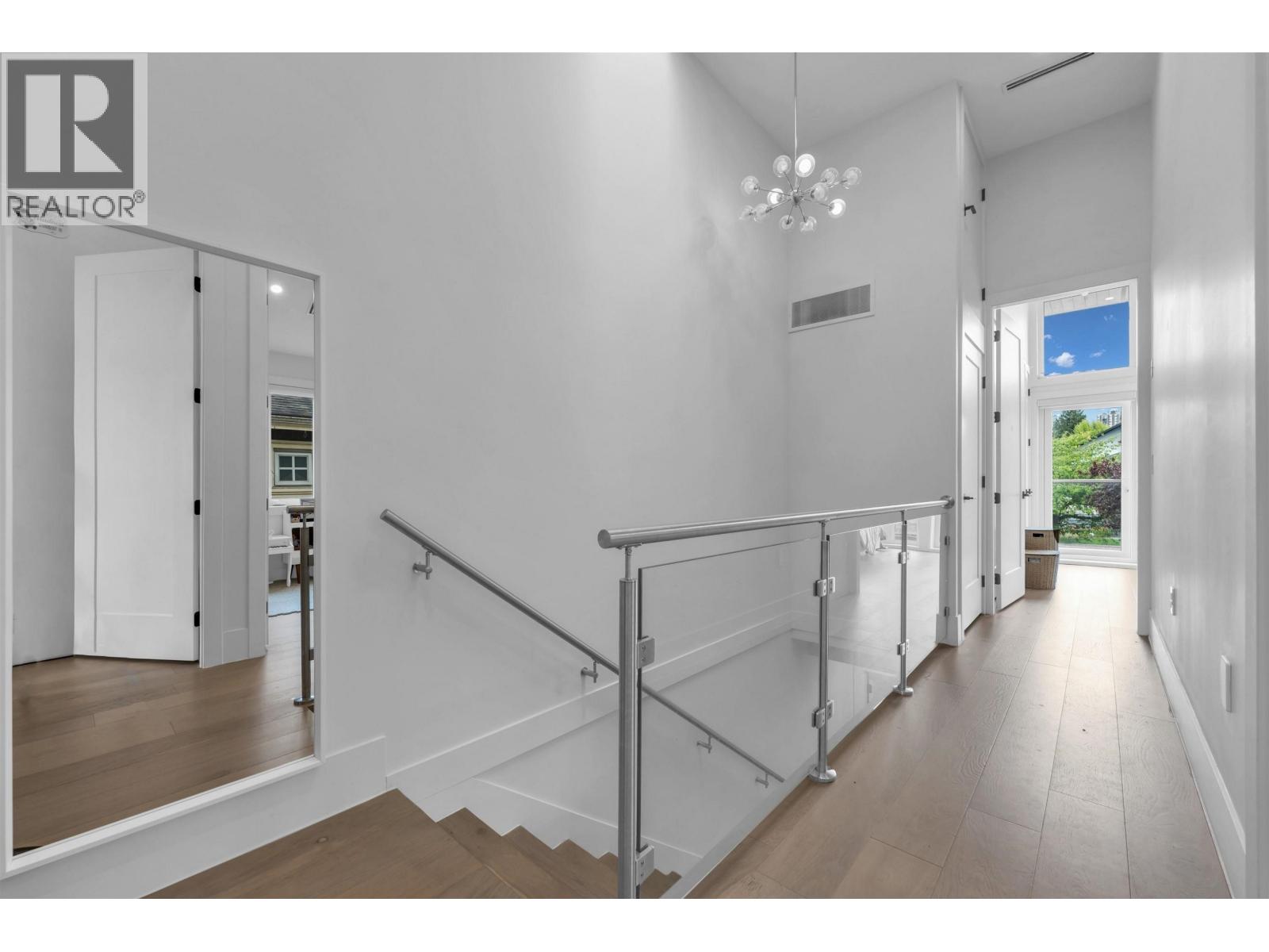 1 560 W 63rd Avenue, Vancouver, British Columbia  V6P 2G8 - Photo 8 - R3097831