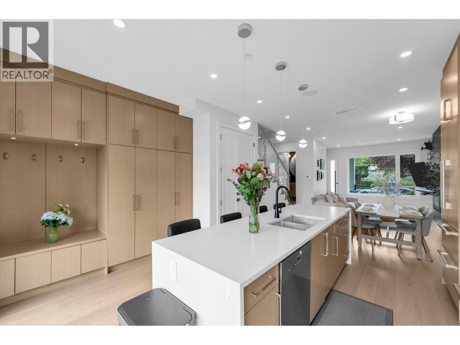 1 560 W 63rd Avenue, Vancouver, British Columbia  V6P 2G8 - Photo 7 - R3097831