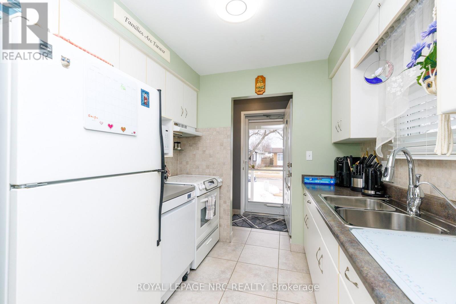 7564 Redhaven Crescent, Niagara Falls, Ontario  L2G 7H7 - Photo 13 - X12873642