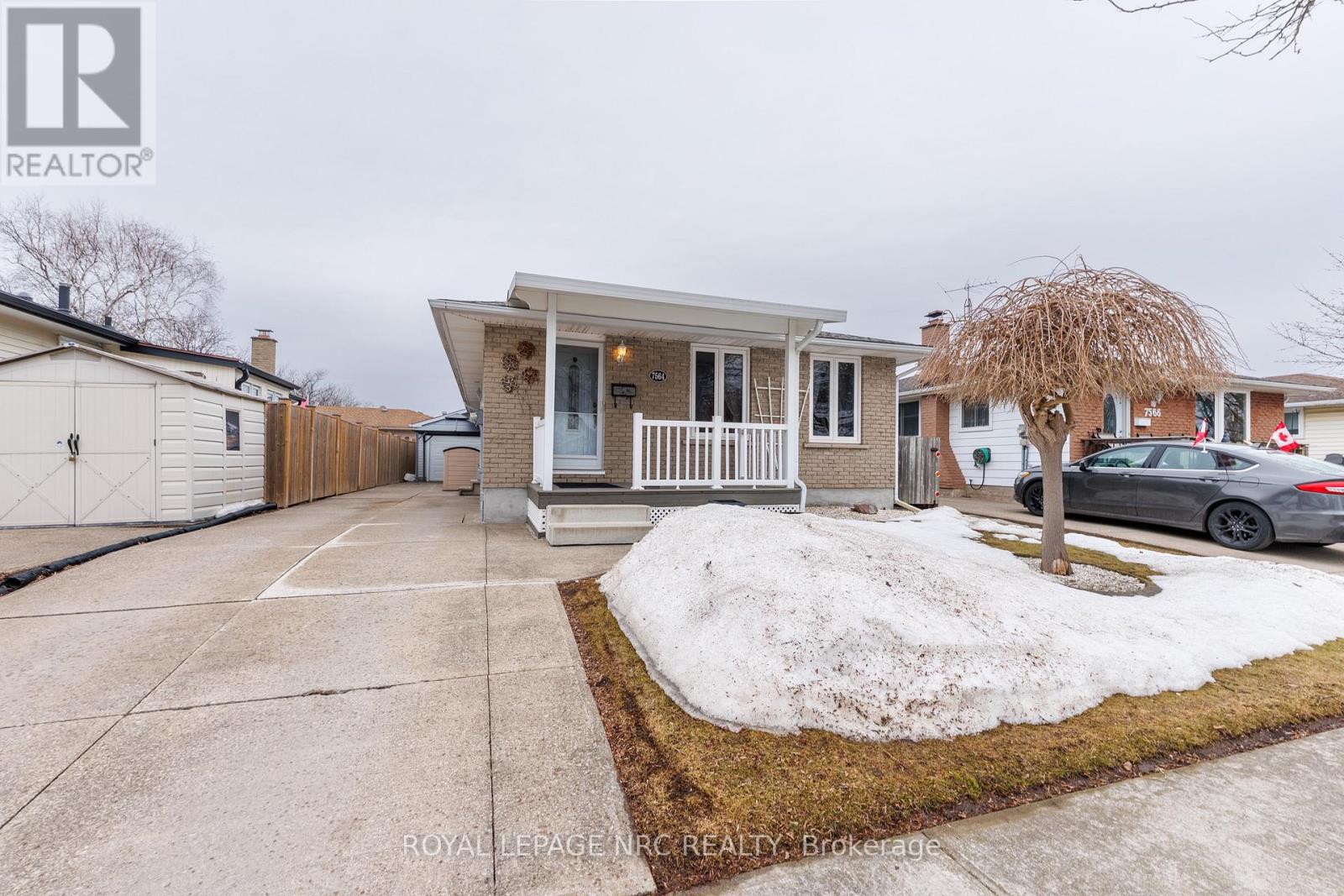 7564 Redhaven Crescent, Niagara Falls, Ontario  L2G 7H7 - Photo 5 - X12873642