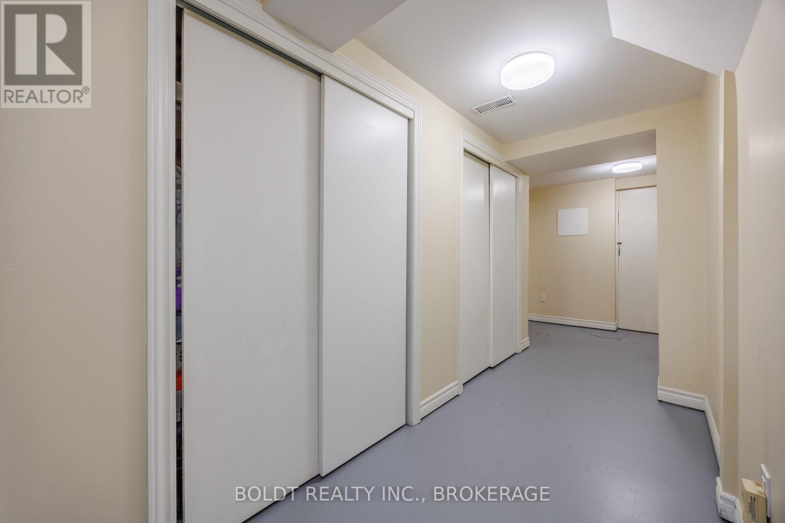 6760 Wilinger Street, Niagara Falls, Ontario  L2J 2B3 - Photo 14 - X12873676