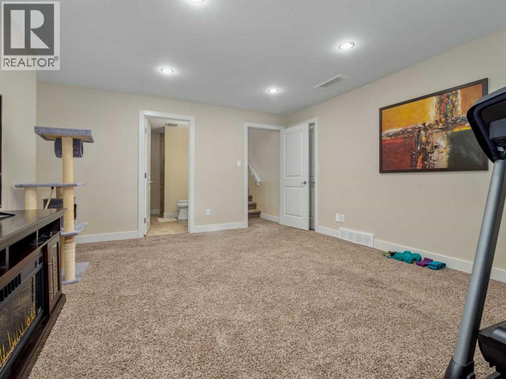 18 Northlander Road W, Lethbridge, Alberta  T1J 5G6 - Photo 34 - A2283910