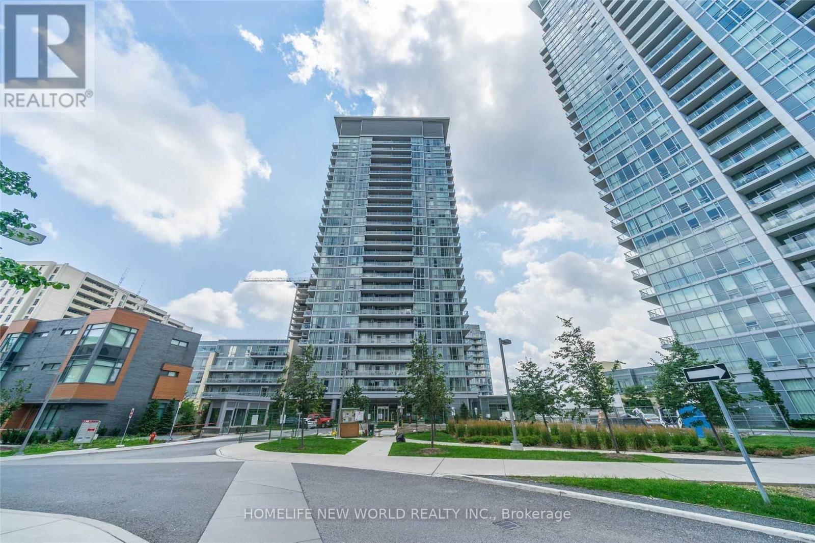 1311 - 62 FOREST MANOR ROAD, Toronto, Ontario