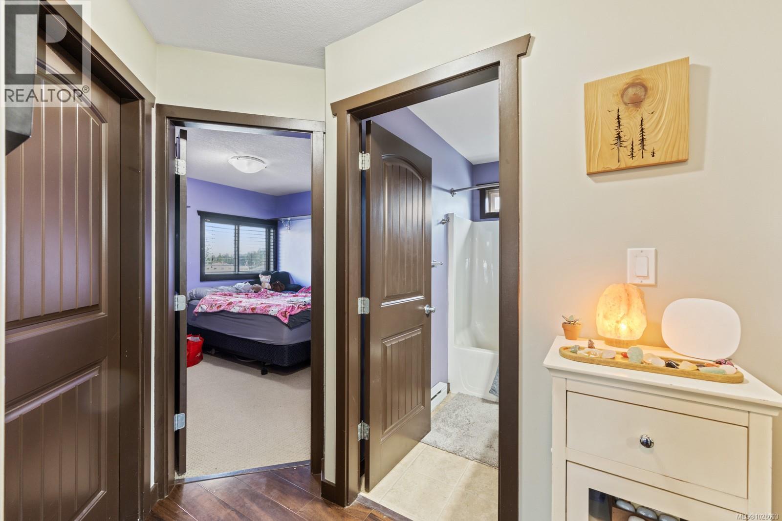 2735 Rydal Ave, Cumberland, British Columbia  V0R 1S0 - Photo 17 - 1028603