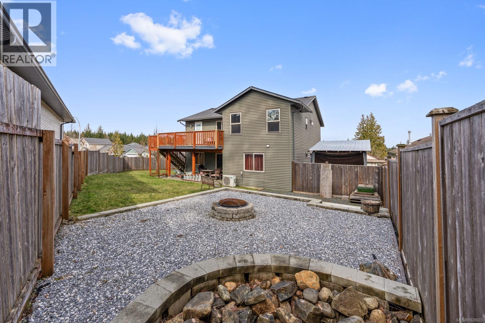 2735 Rydal Ave, Cumberland, British Columbia  V0R 1S0 - Photo 43 - 1028603