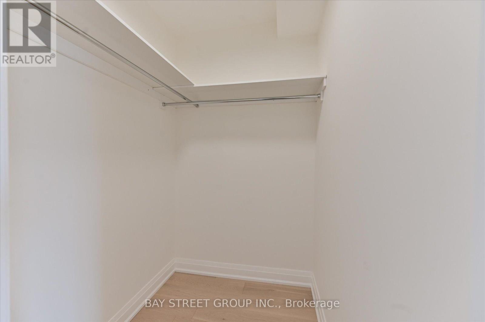 547 Eastern Avenue, Toronto, Ontario  M4M 1C8 - Photo 21 - E12873636