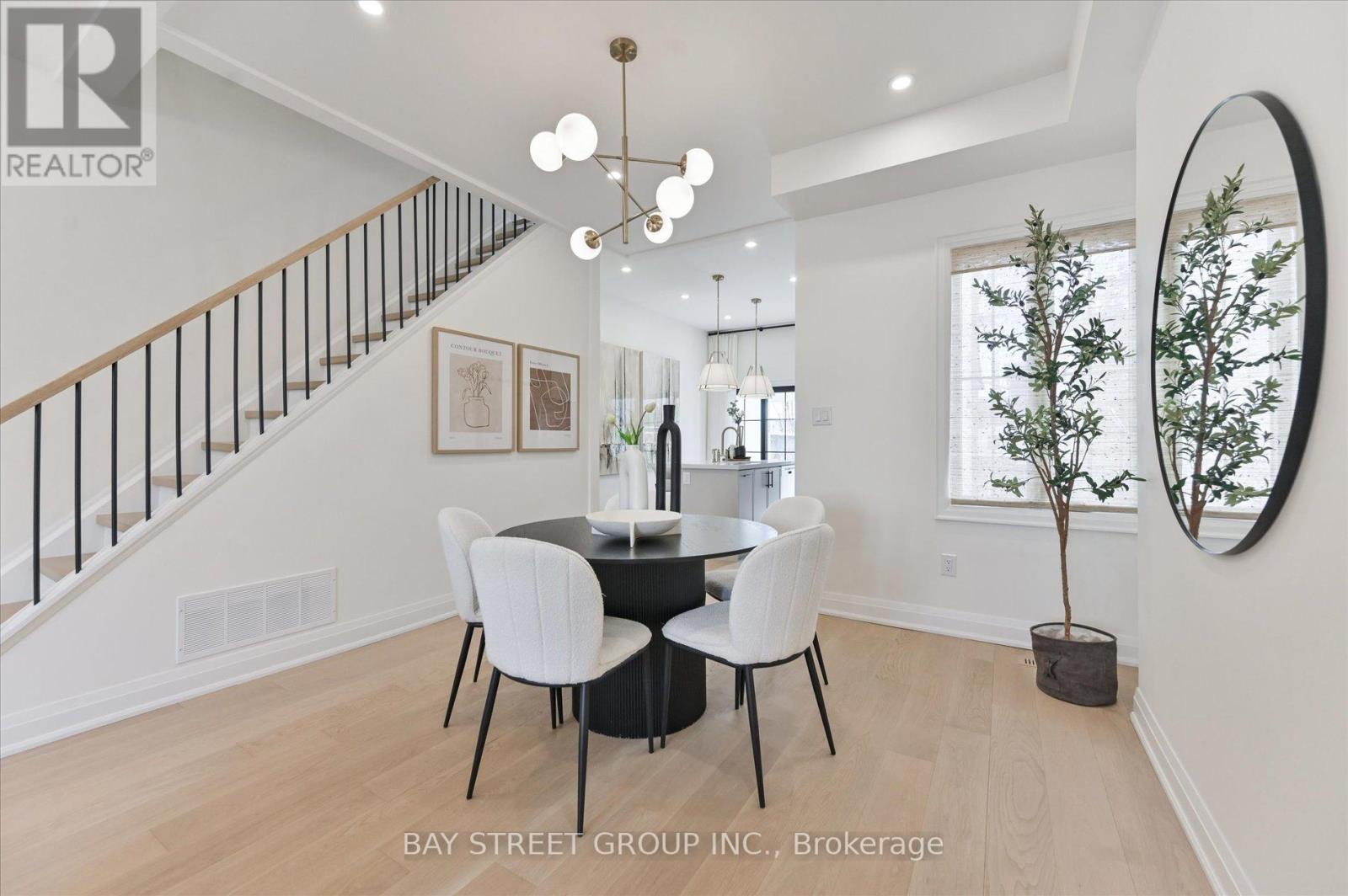 547 Eastern Avenue, Toronto, Ontario  M4M 1C8 - Photo 9 - E12873636