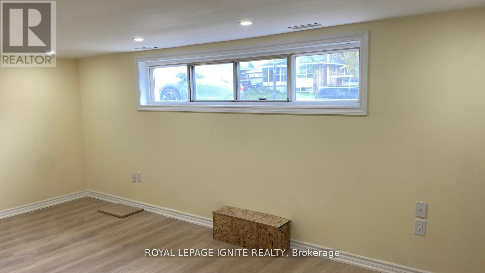 Bsmt - 15 Beacham Crescent, Toronto, Ontario  M1T 1M9 - Photo 6 - E12873664