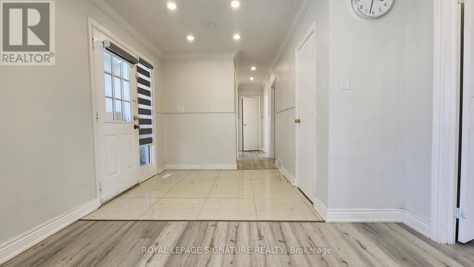 Upper Level - 5444 Countryside Drive, Brampton, Ontario  L6P 0T8 - Photo 13 - W12873654