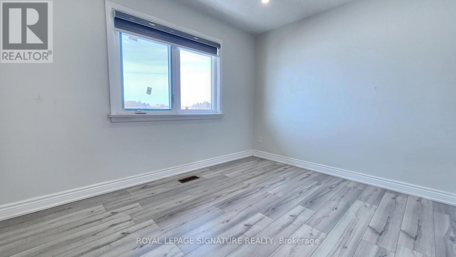 Upper Level - 5444 Countryside Drive, Brampton, Ontario  L6P 0T8 - Photo 16 - W12873654