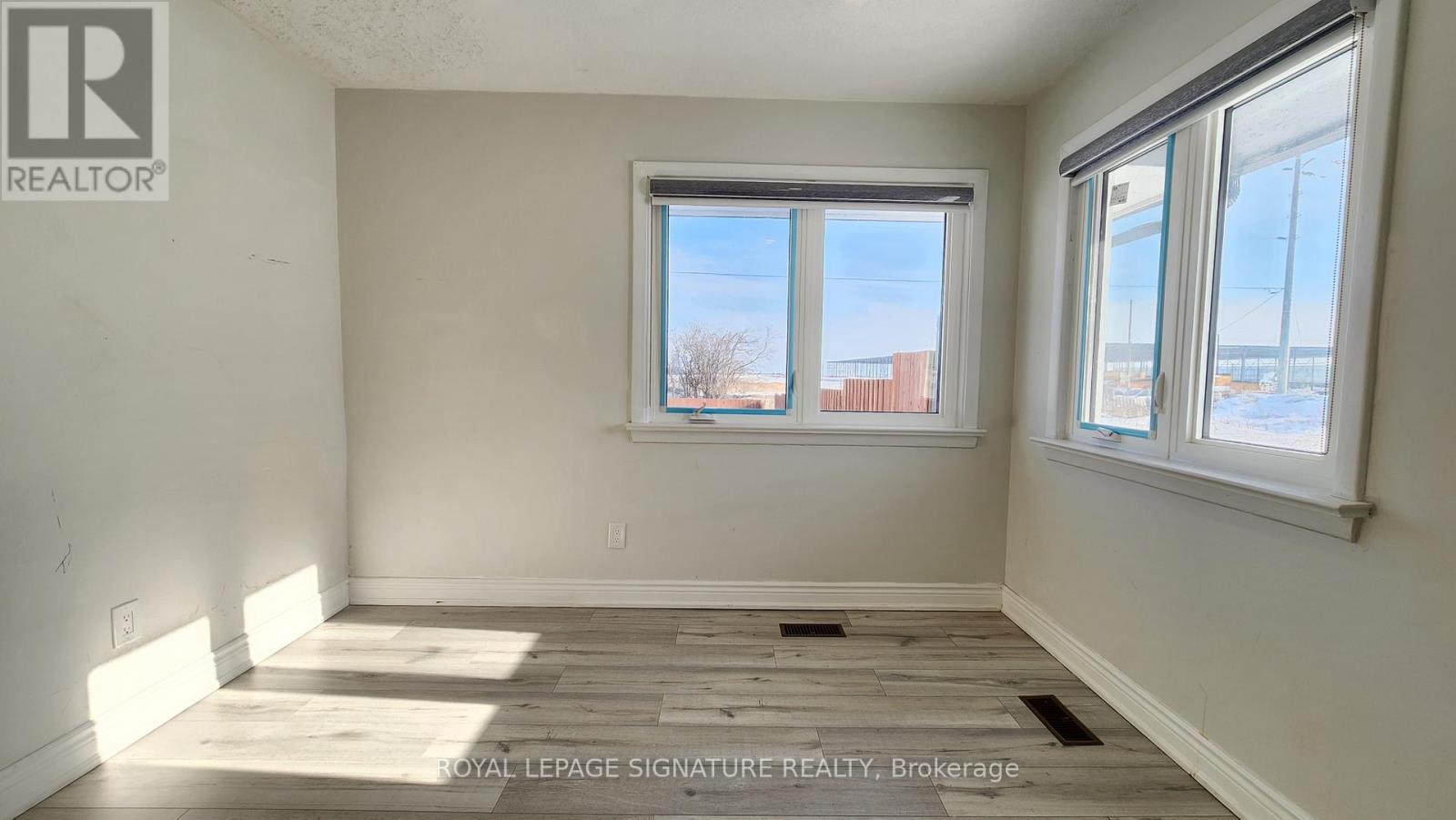 Upper Level - 5444 Countryside Drive, Brampton, Ontario  L6P 0T8 - Photo 22 - W12873654